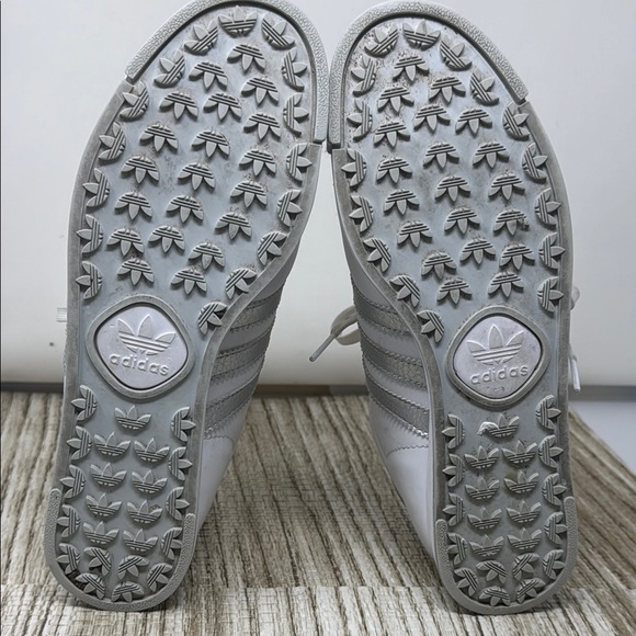 Adidas Samoa - Picture 11 of 12